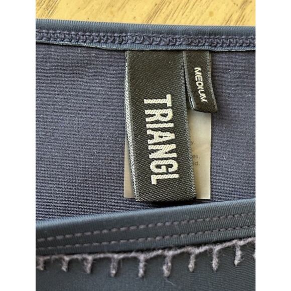 TRIANGL Neoprene Navy Blue bikini bottoms with crochet accents Medium Mint Cond! - Picture 6 of 7